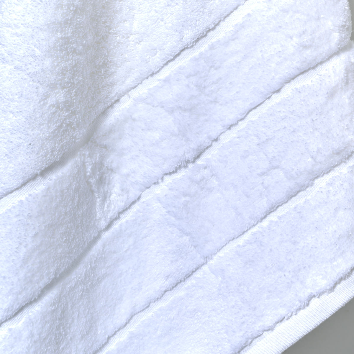 03 10 0056 Toalha Banho Seven Hundred Branco 002